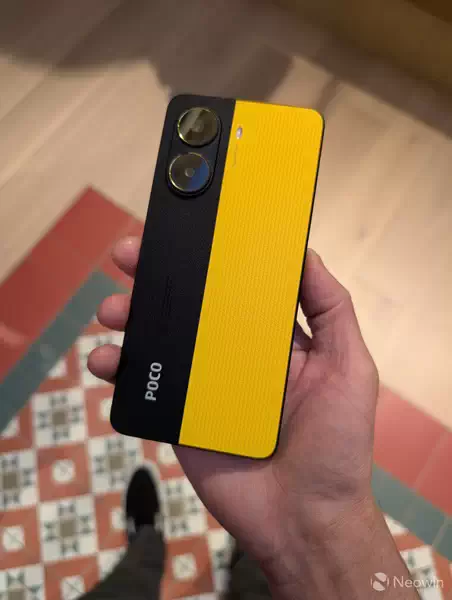 POCO X7 系列