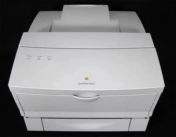 历史上的今天：40 年前的今天，苹果公司推出了首款激光打印机 LaserWriter